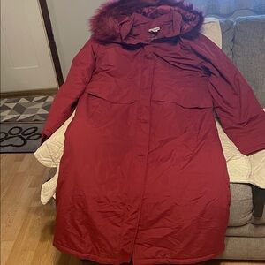 Women's Maroon Hooded Puffer Jacket